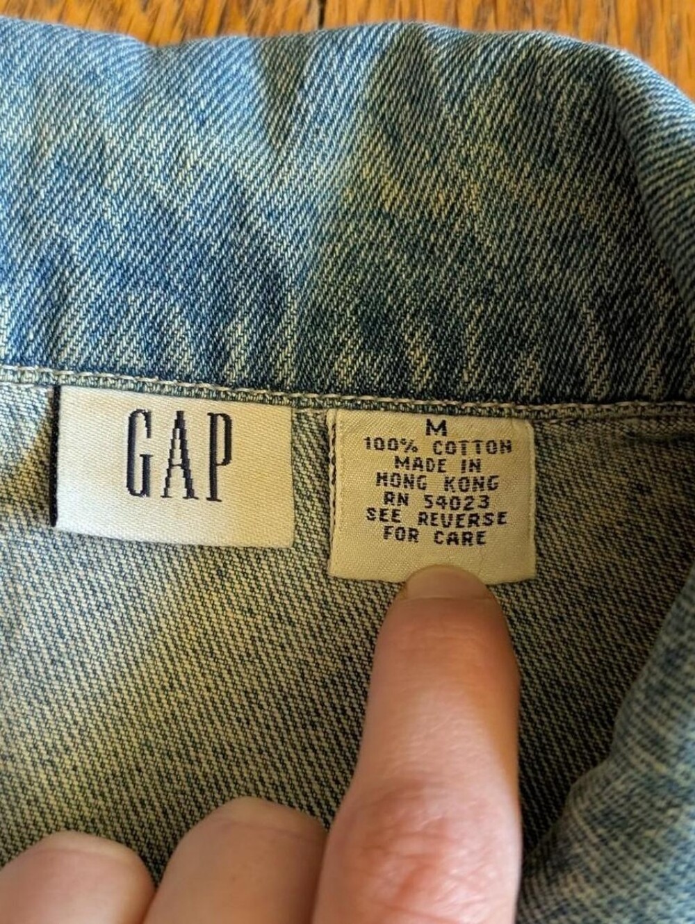 Vintage 90's Y2k Gap Cropped Denim Button-up Collared Top - Picture 3 of 5